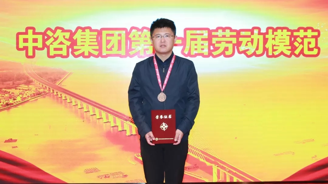 1559728108285386.jpg 640.webp (3).jpg